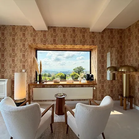 Domaine De Bellevue 4*