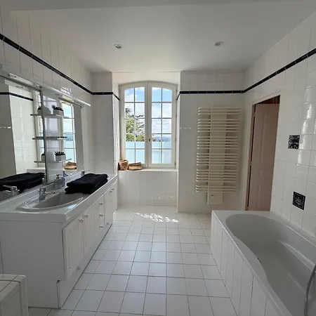 Domaine De Bellevue 4* Estandeuil