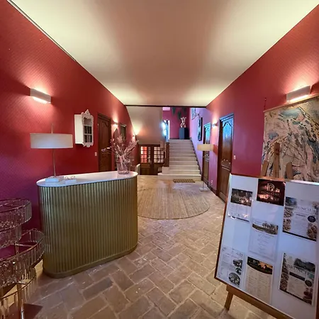 Domaine De Bellevue 4*