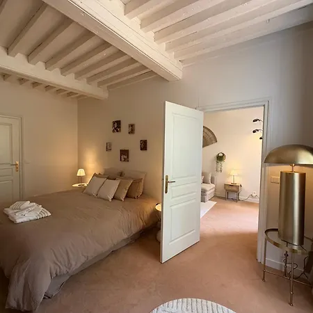 Domaine De Bellevue 4*